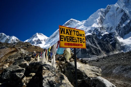 NEPAL campo base Everest